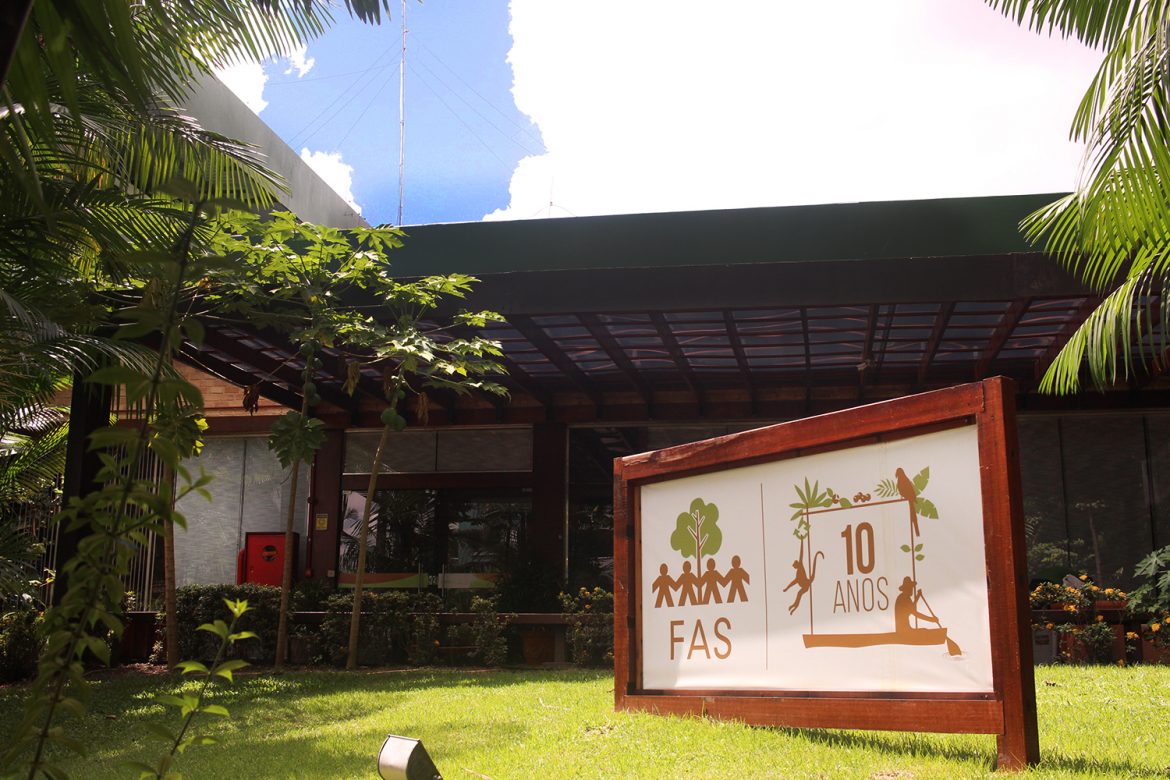 Fachada da sede em Manaus da Fundação Amazônia Sustentável (FAS).