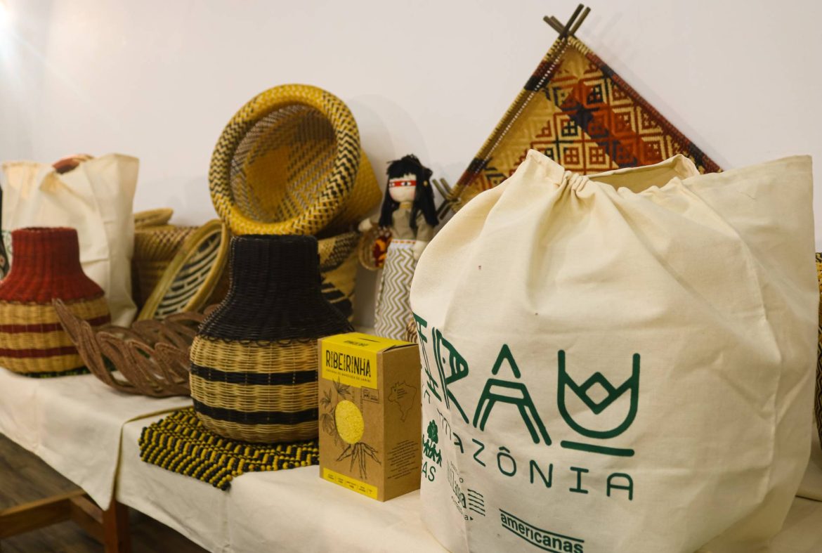 Itens do Jirau da Amazônia, projeto apoiado pela Fundação Amazônia Sustentável (FAS), em parceria com Americanas.