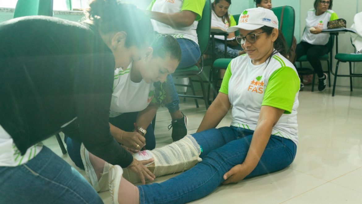 Capacitação de profissionais da saúde realizado pela Fundação Amazônia Sustentável, por meio do Programa Saúde na Floresta.